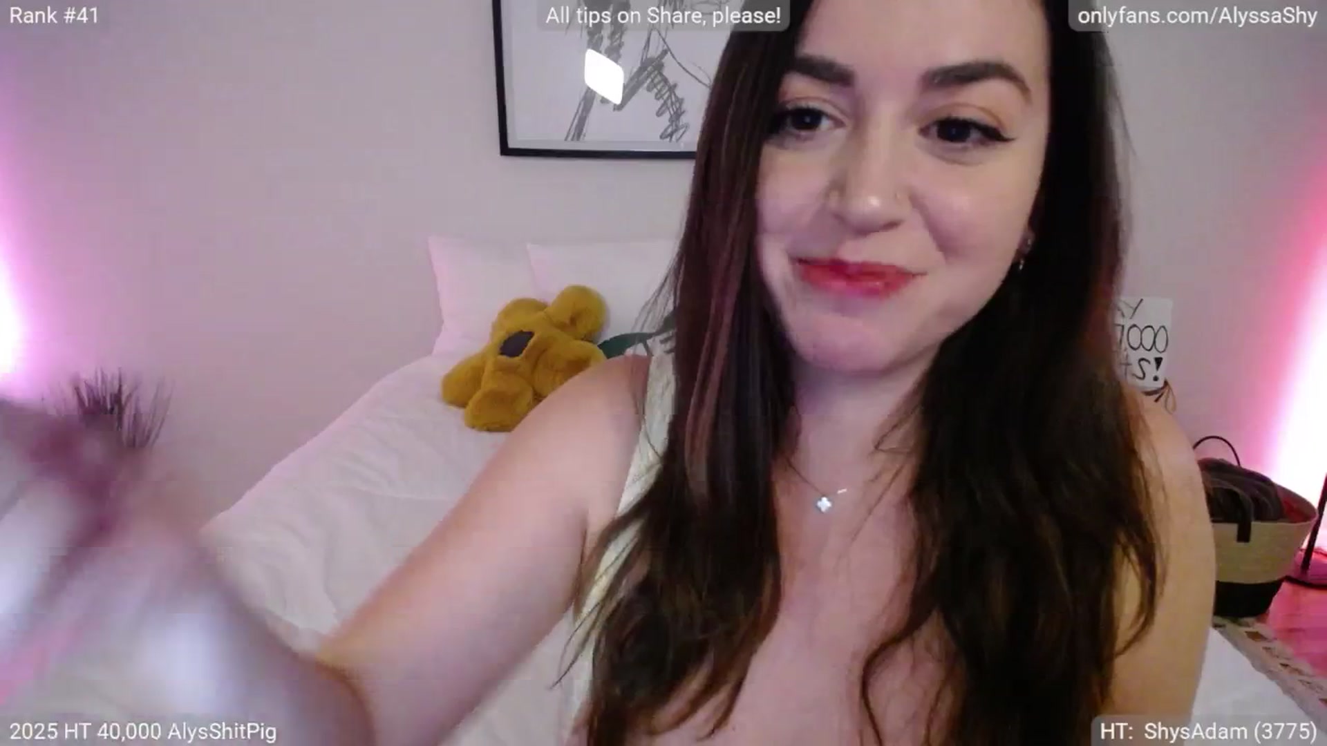 Gallery image thumbnail from AlyssaShy's myfreecams stream on, 05/14/2025, 23:36 image 12 of 20