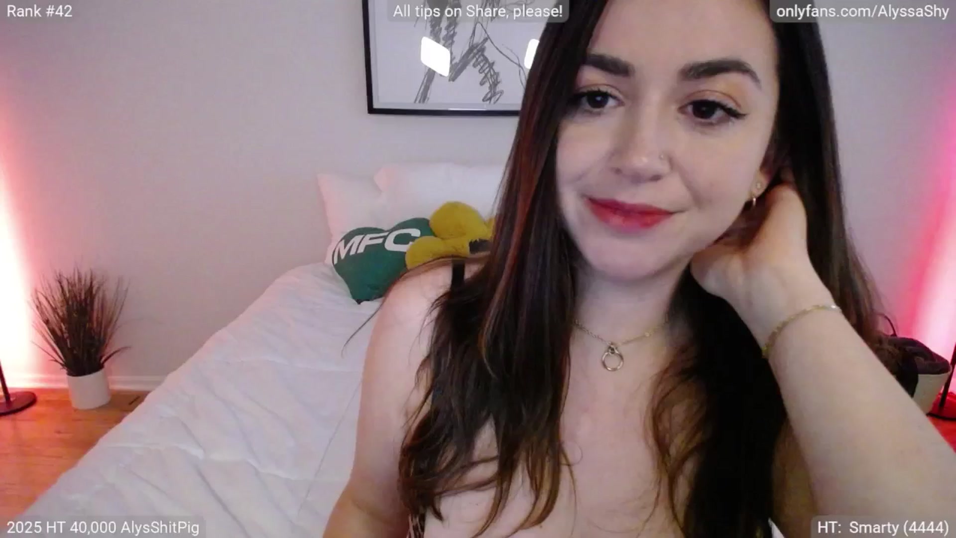Gallery image thumbnail from AlyssaShy's myfreecams stream on, 05/16/2025, 23:04 image 18 of 20