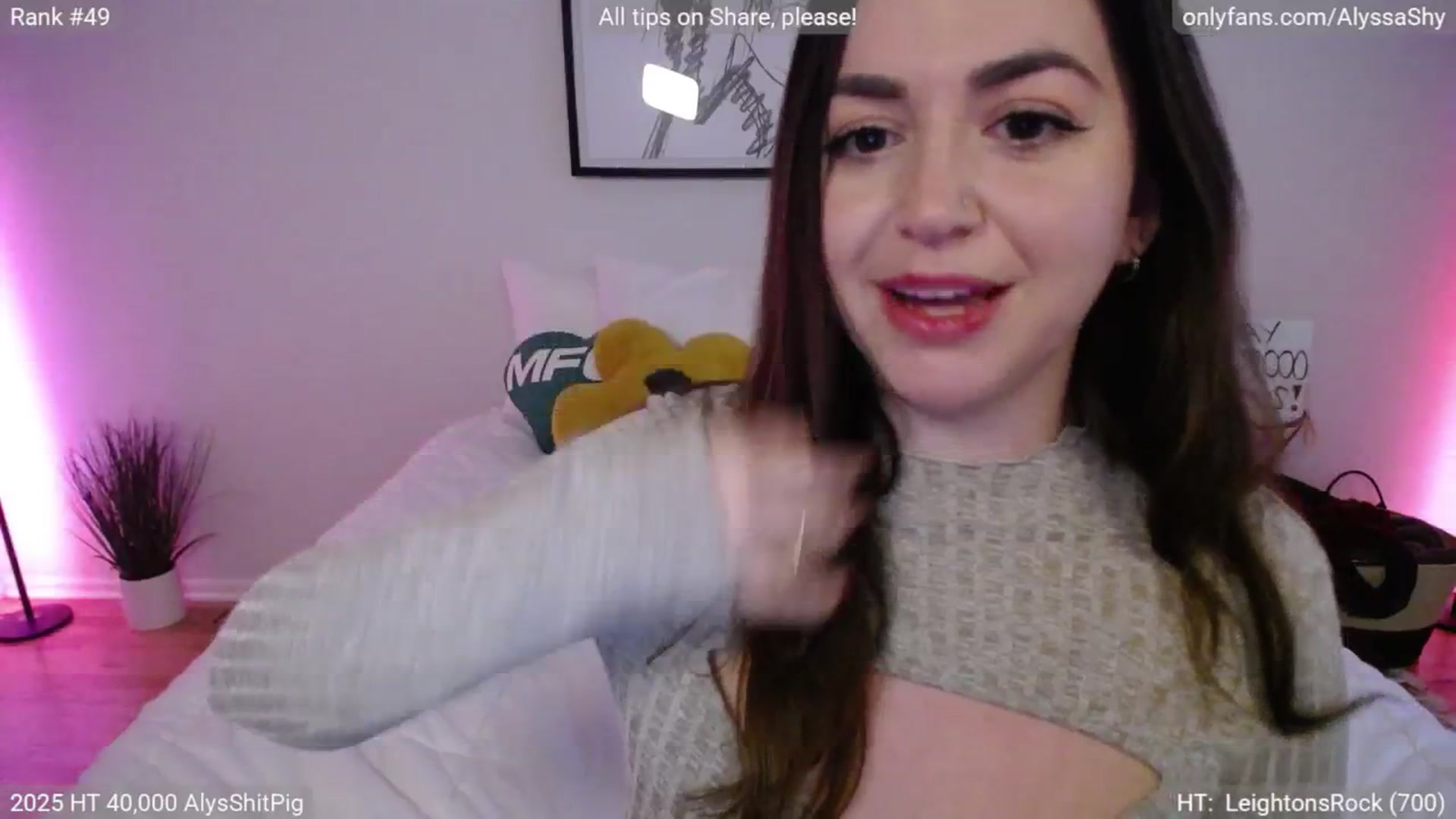 Gallery image thumbnail from AlyssaShy's myfreecams stream on, 05/18/2025, 23:57 image 19 of 20