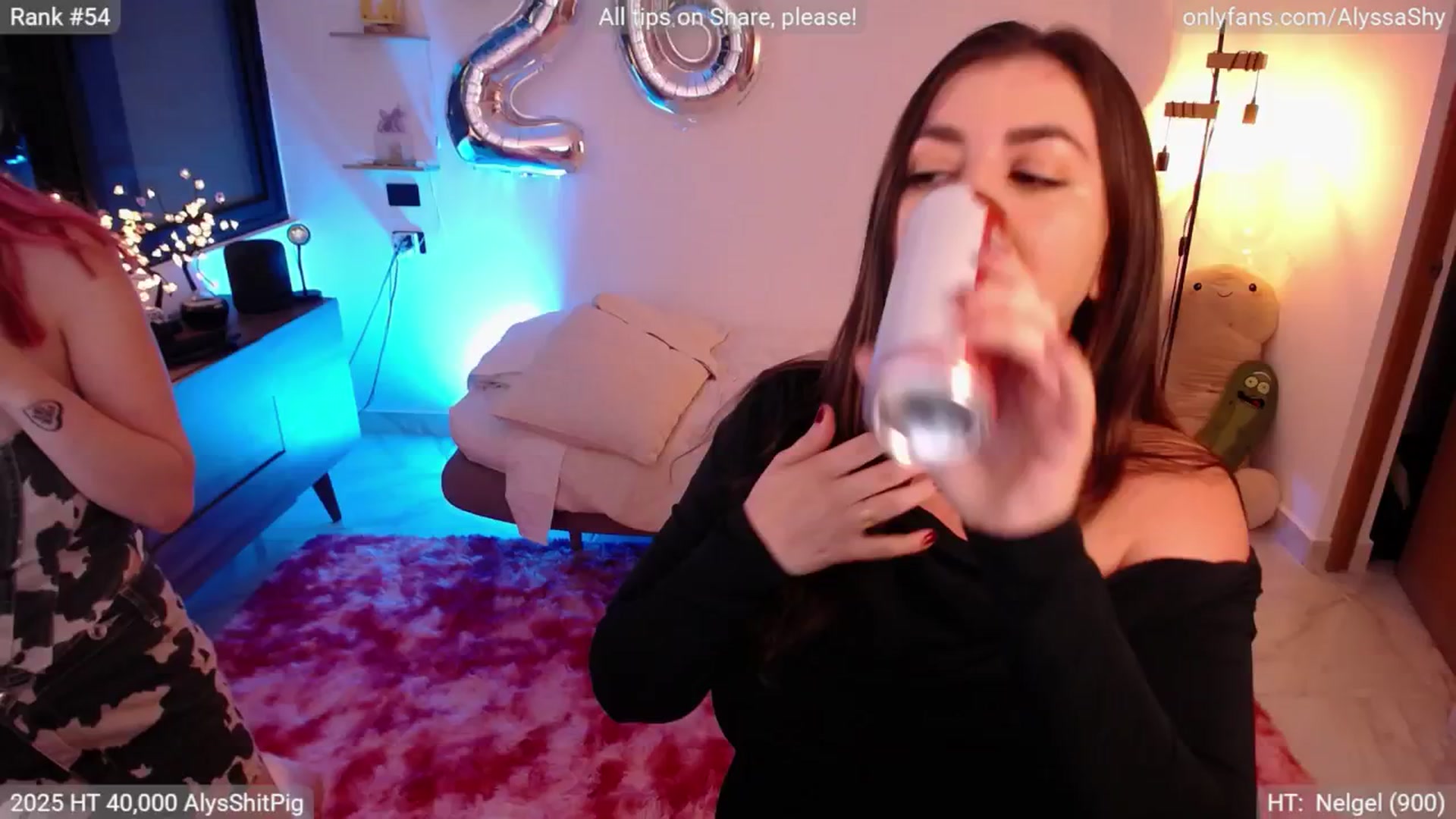 Gallery image thumbnail from AlyssaShy's myfreecams stream on, 05/21/2025, 05:17 image 3 of 20