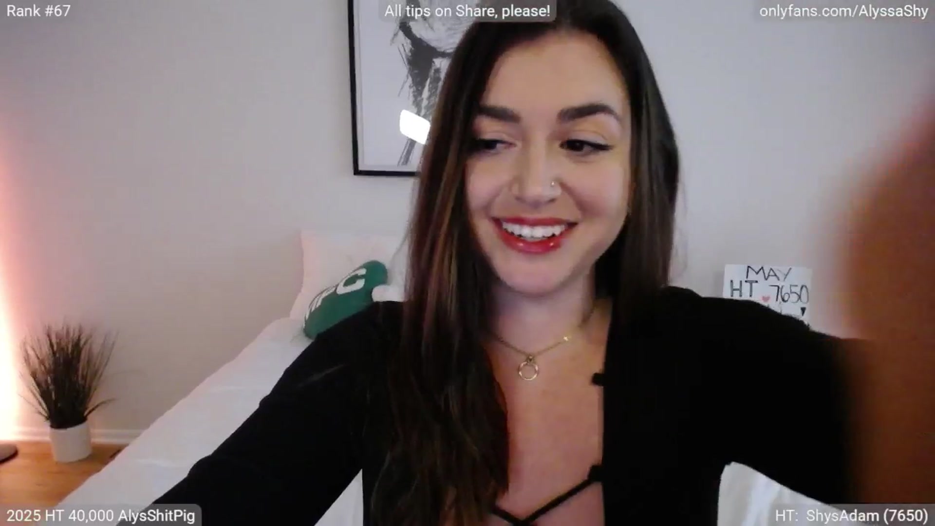 Gallery image thumbnail from AlyssaShy's myfreecams stream on, 05/27/2025, 22:51 image 19 of 20
