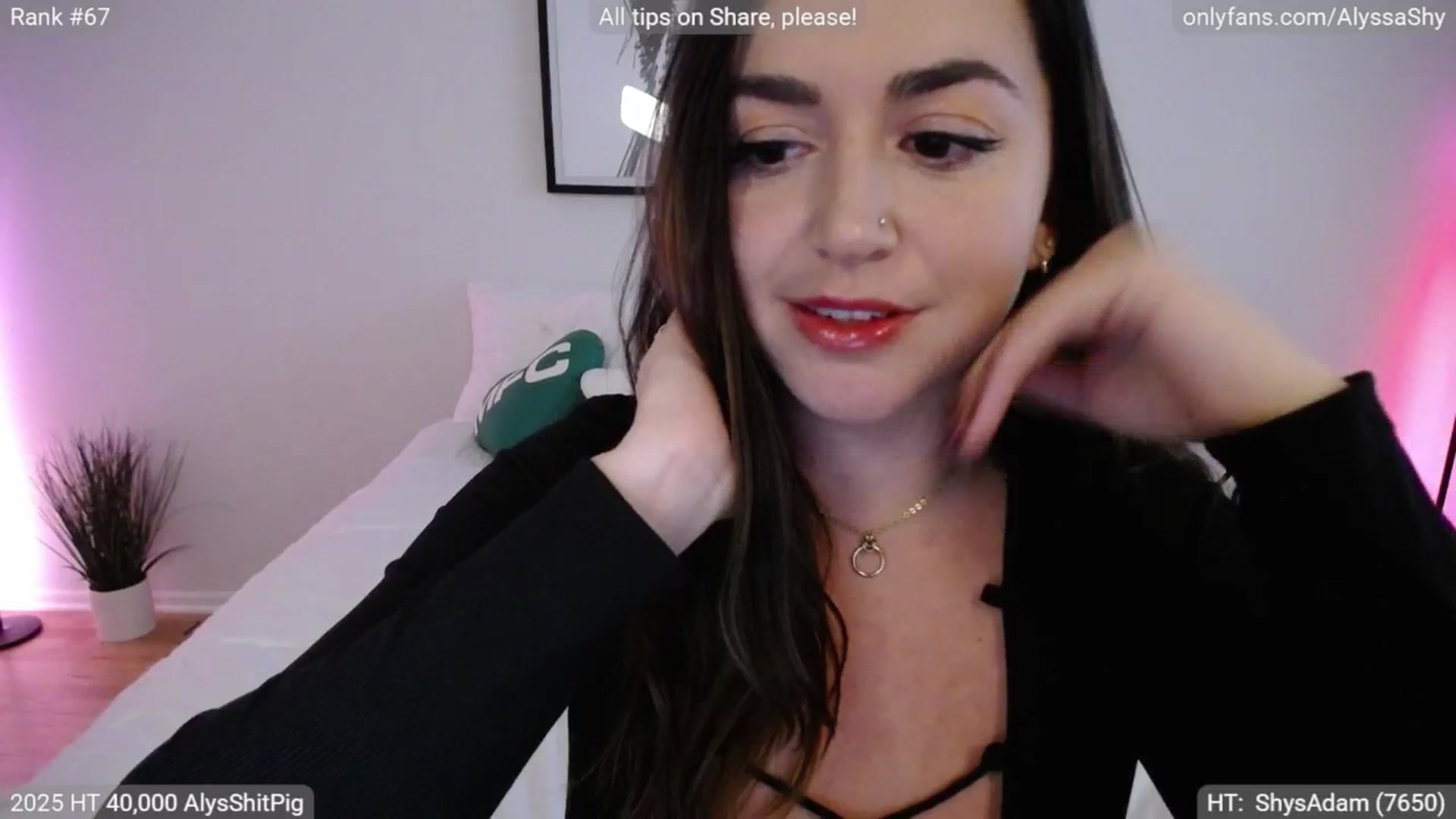 Gallery image thumbnail from AlyssaShy's myfreecams stream on, 05/27/2025, 22:51 image 20 of 20
