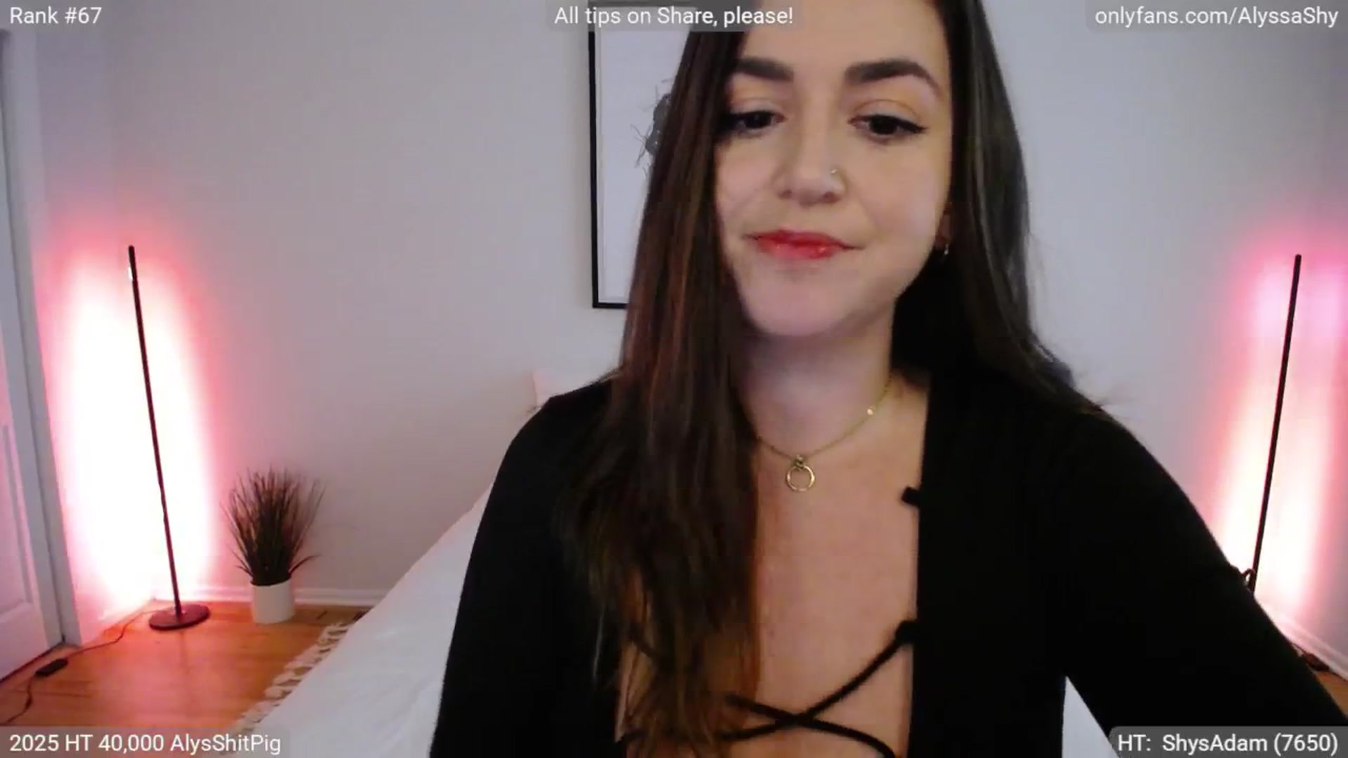 Gallery image thumbnail from AlyssaShy's myfreecams stream on, 05/27/2025, 22:51 image 12 of 20