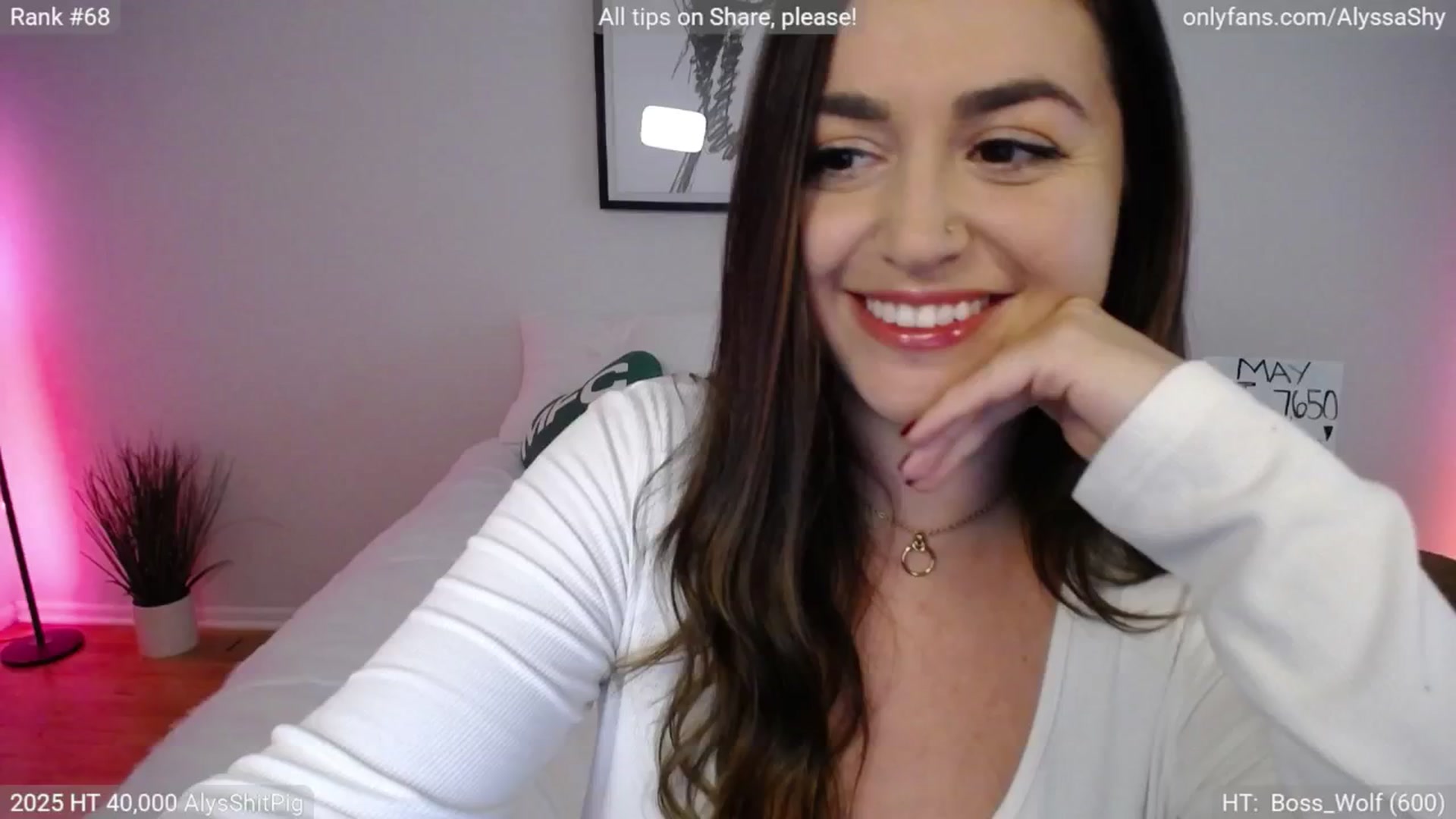 Gallery image thumbnail from AlyssaShy's myfreecams stream on, 05/28/2025, 23:02 image 11 of 20