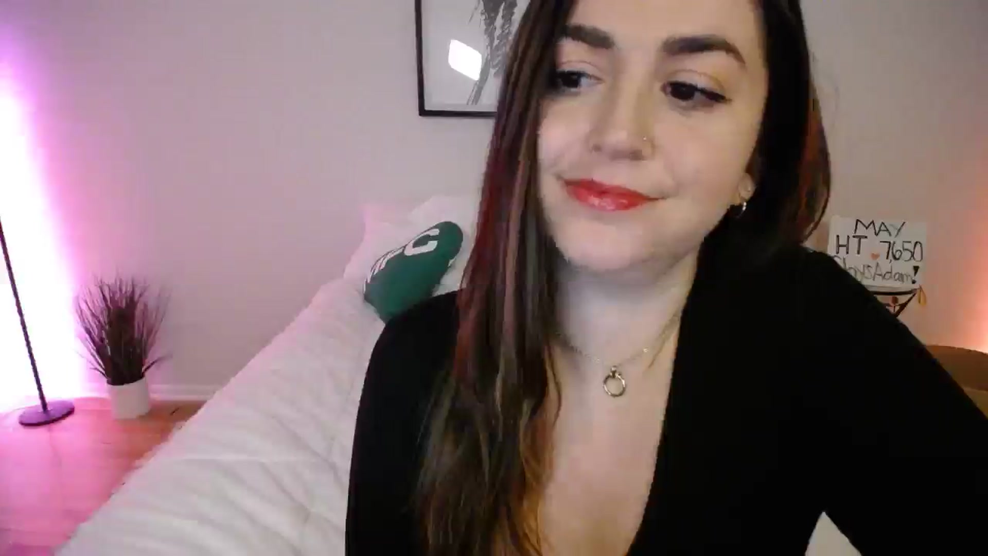 Gallery image thumbnail from AlyssaShy's myfreecams stream on, 05/30/2025, 01:36 image 11 of 20