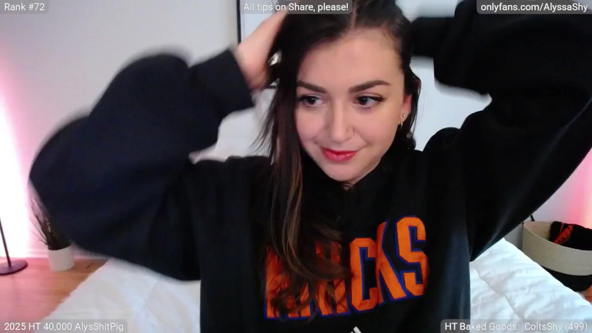 Gallery image thumbnail from AlyssaShy's myfreecams stream on, 05/31/2025, 23:58 image 7 of 20
