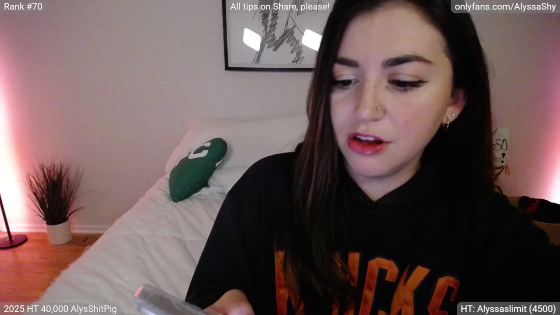 Gallery image thumbnail from AlyssaShy's myfreecams stream on, 06/01/2025, 04:35 image 11 of 20