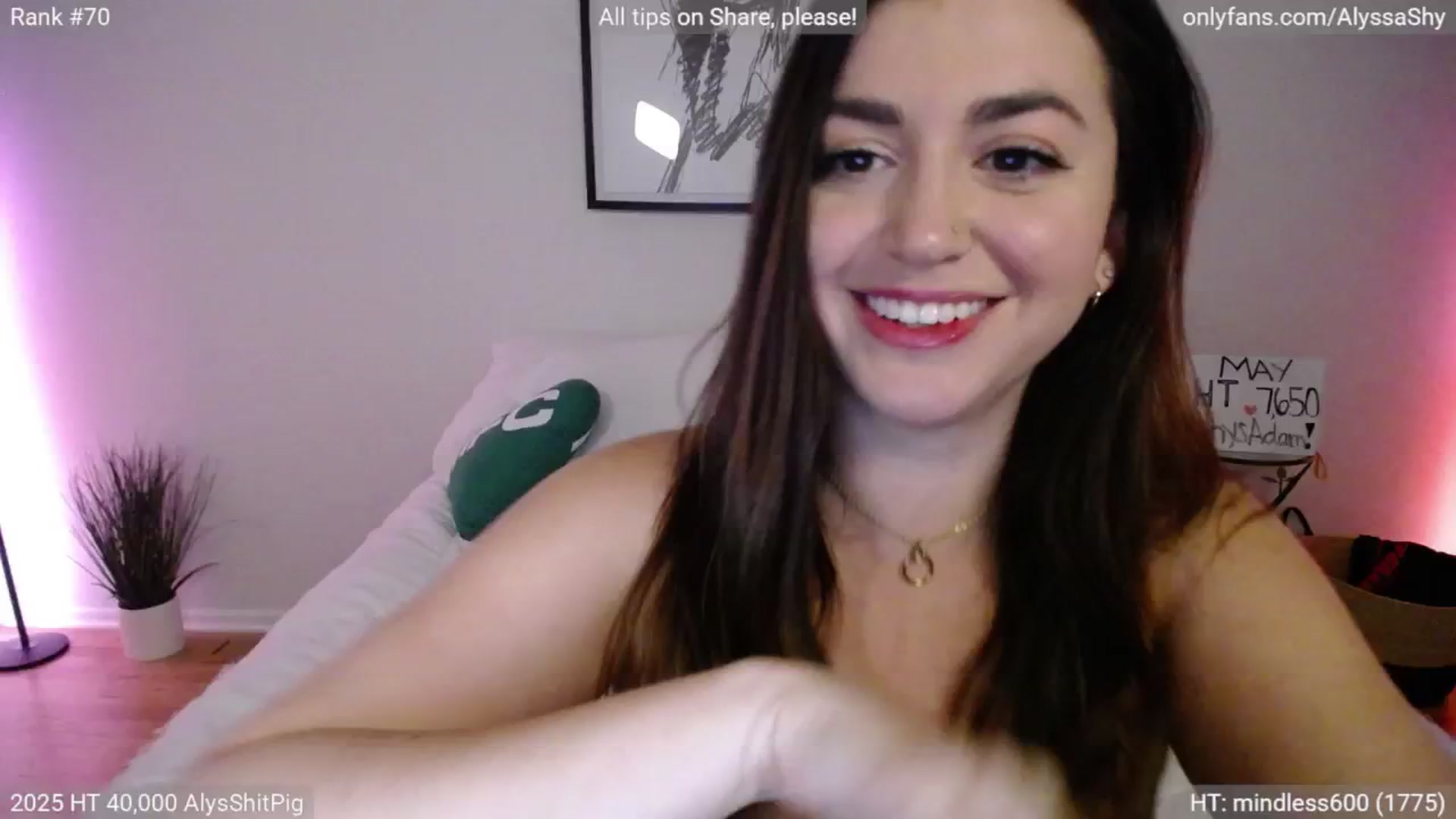 Gallery image thumbnail from AlyssaShy's myfreecams stream on, 06/01/2025, 04:35 image 1 of 20