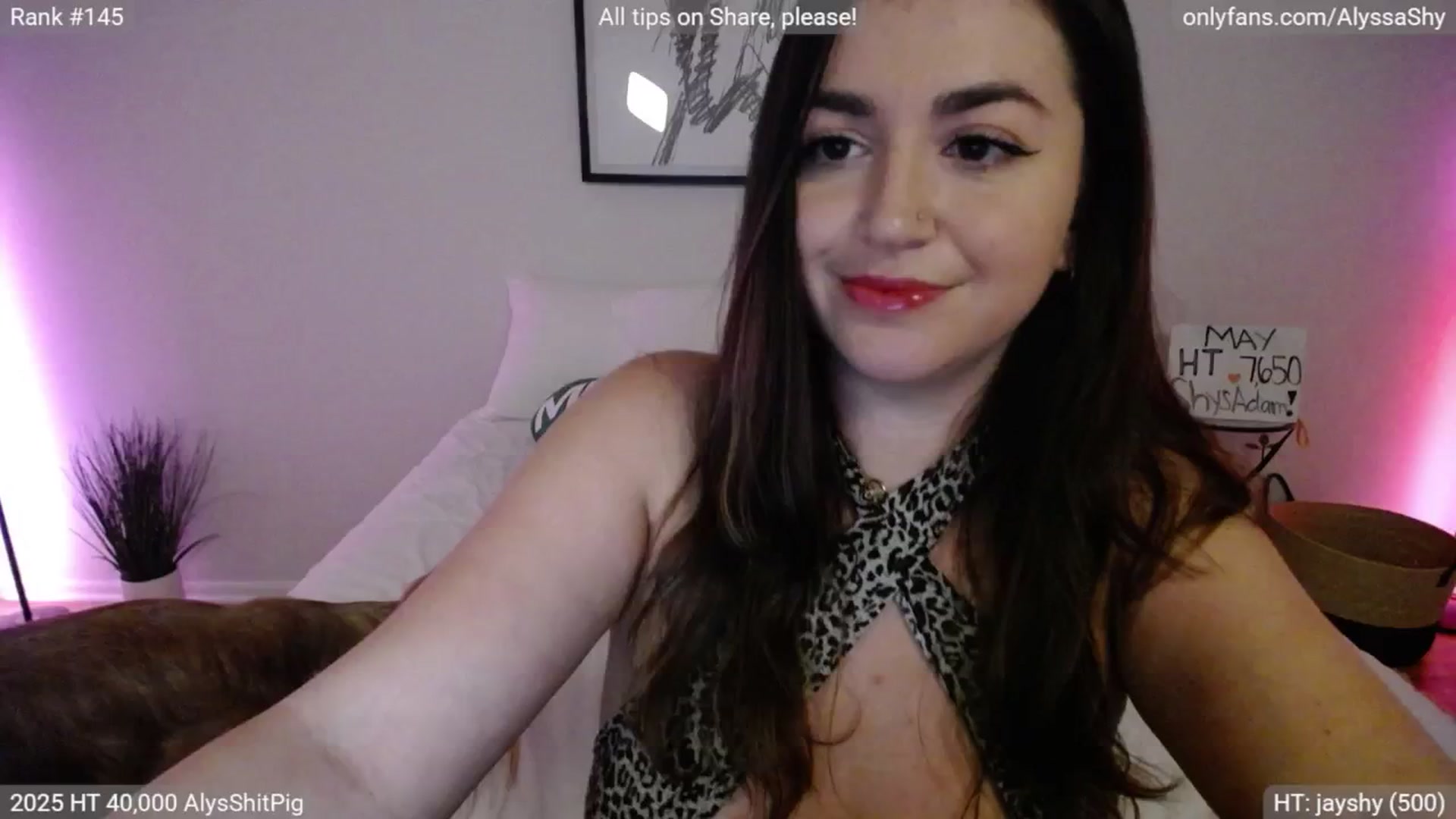 Gallery image thumbnail from AlyssaShy's myfreecams stream on, 06/03/2025, 24:41 image 11 of 20
