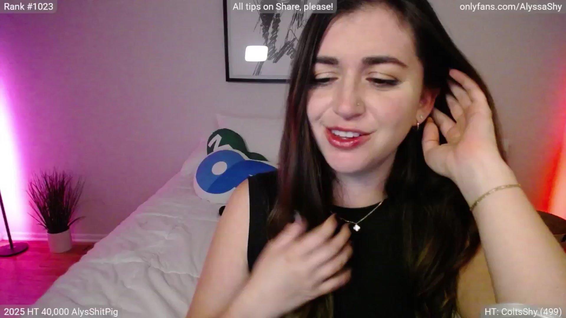 Gallery image thumbnail from AlyssaShy's myfreecams stream on, 06/21/2025, 01:03 image 19 of 20