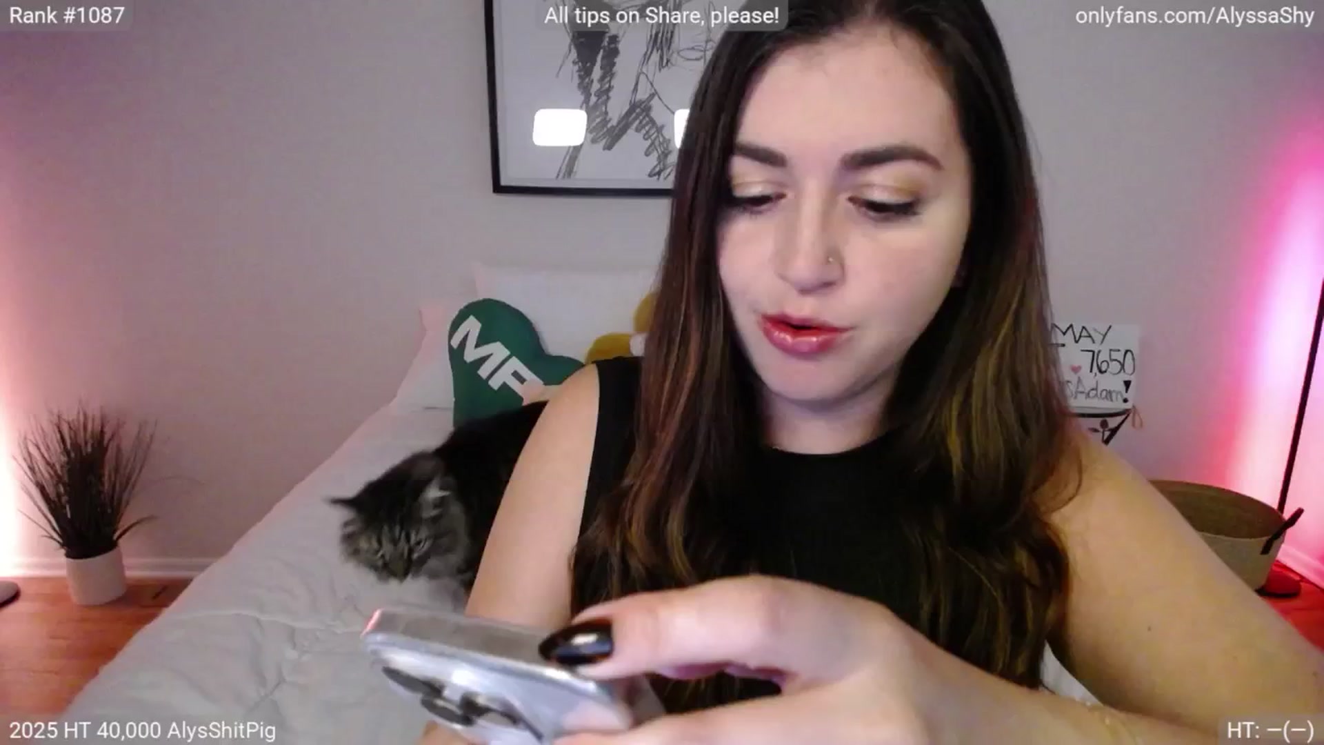 Gallery image thumbnail from AlyssaShy's myfreecams stream on, 06/21/2025, 01:03 image 2 of 20