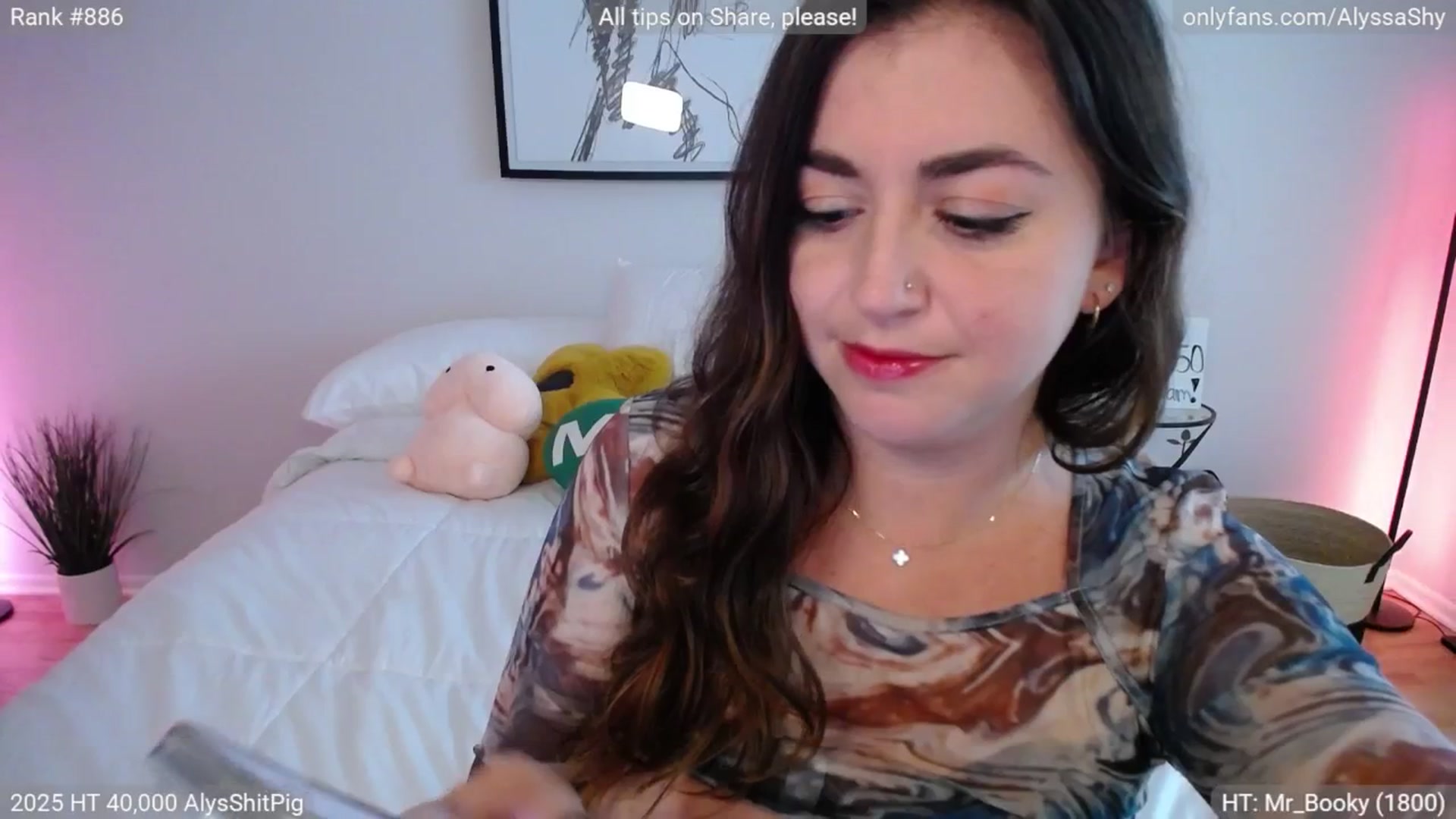 Gallery image thumbnail from AlyssaShy's myfreecams stream on, 06/22/2025, 22:23 image 18 of 20