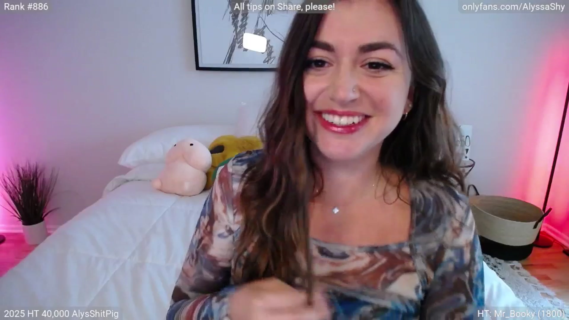 Gallery image thumbnail from AlyssaShy's myfreecams stream on, 06/22/2025, 22:23 image 19 of 20