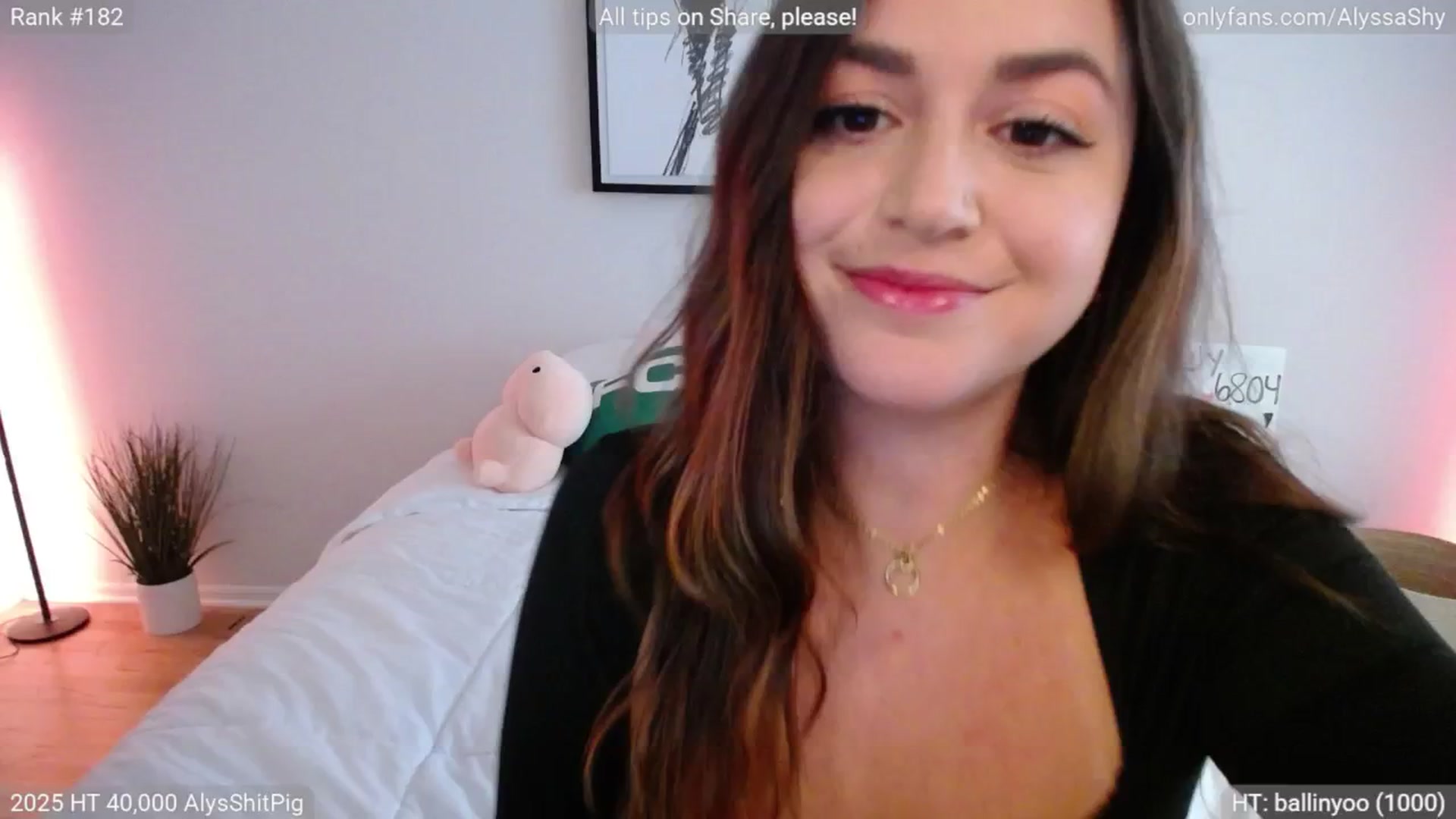 Gallery image thumbnail from AlyssaShy's myfreecams stream on, 07/10/2025, 21:48 image 19 of 20