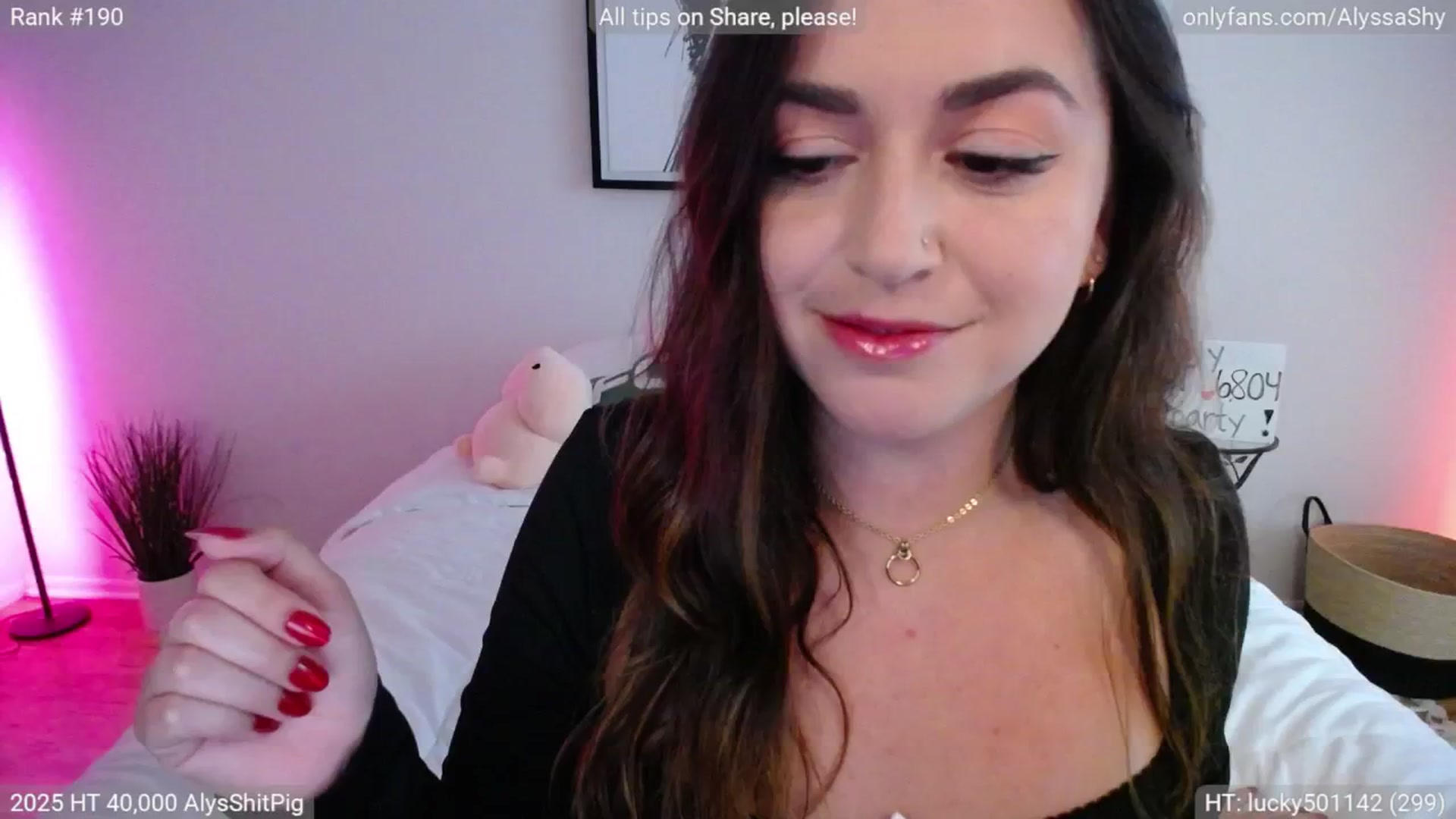 Gallery image thumbnail from AlyssaShy's myfreecams stream on, 07/10/2025, 21:48 image 5 of 20