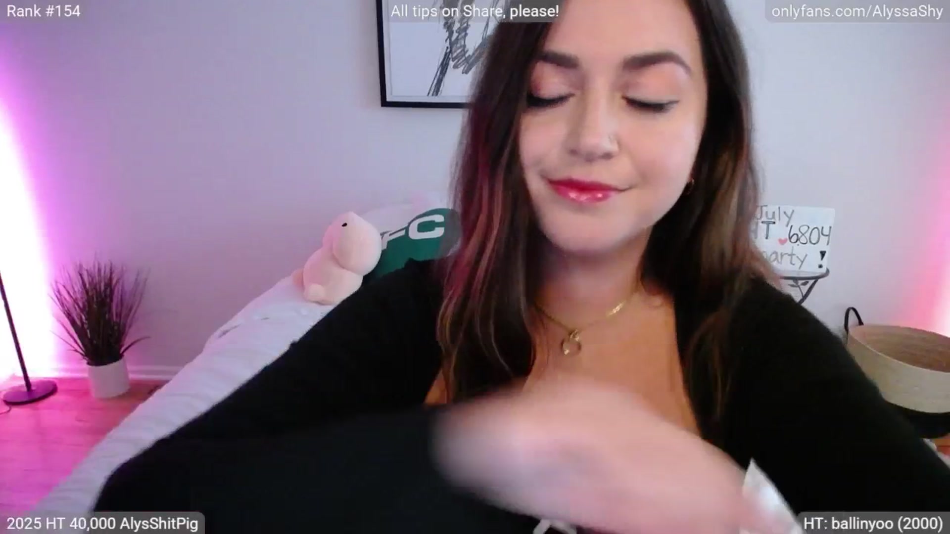 Gallery image thumbnail from AlyssaShy's myfreecams stream on, 07/10/2025, 22:59 image 5 of 20