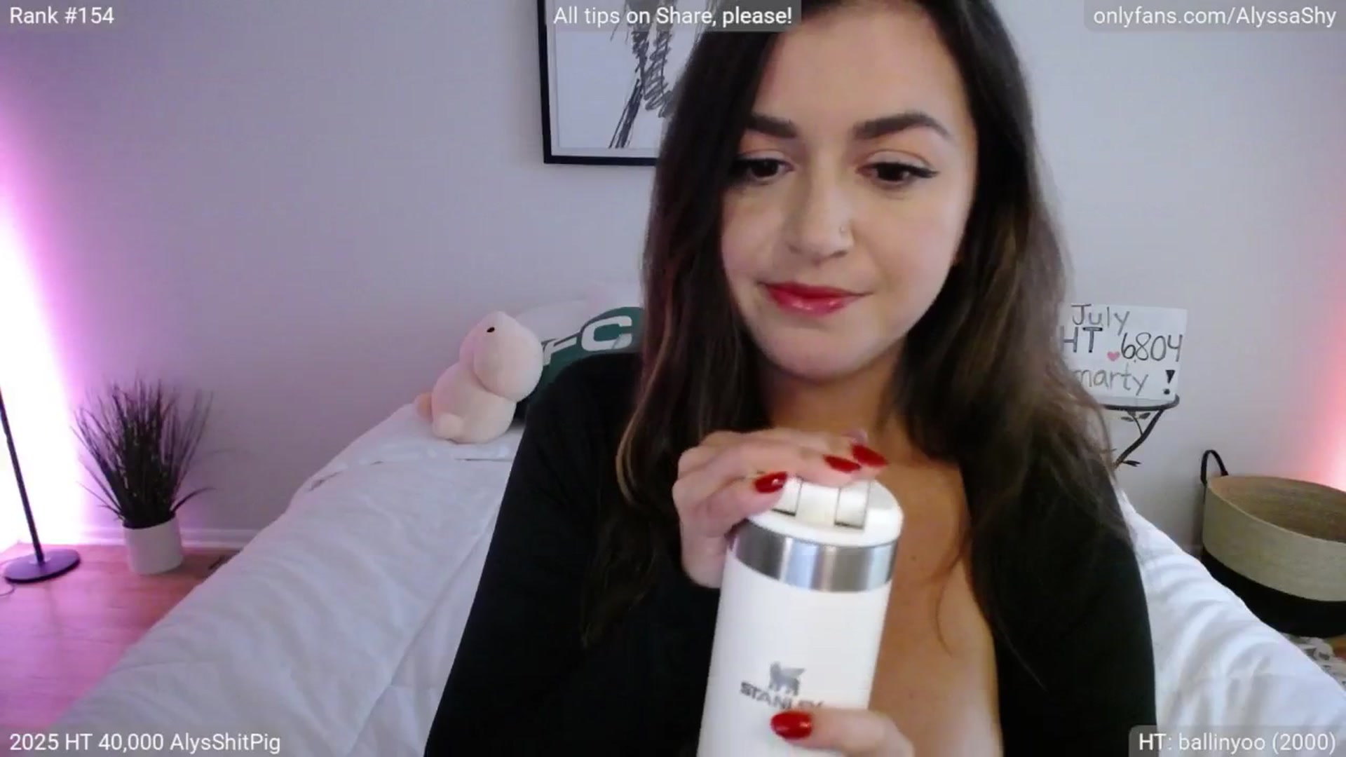 Gallery image thumbnail from AlyssaShy's myfreecams stream on, 07/10/2025, 22:59 image 11 of 20