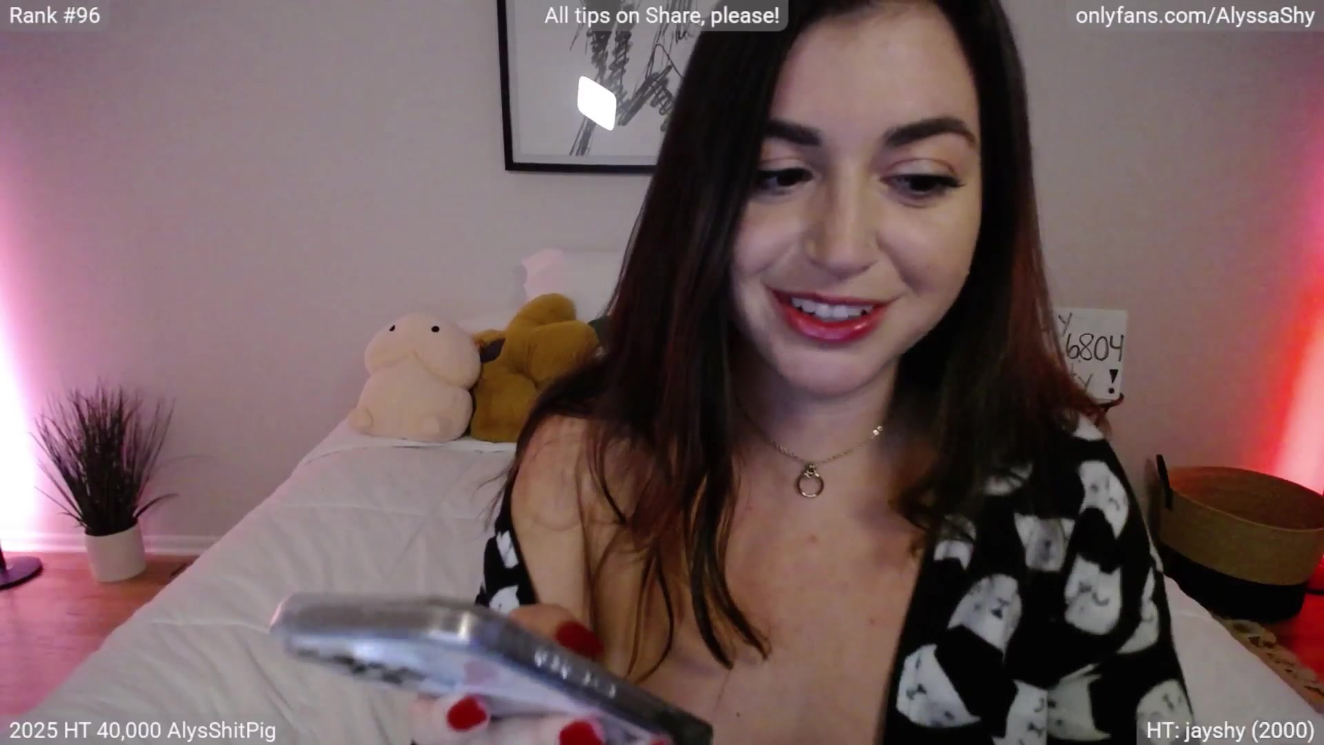 Gallery image thumbnail from AlyssaShy's myfreecams stream on, 07/12/2025, 24:05 image 17 of 20