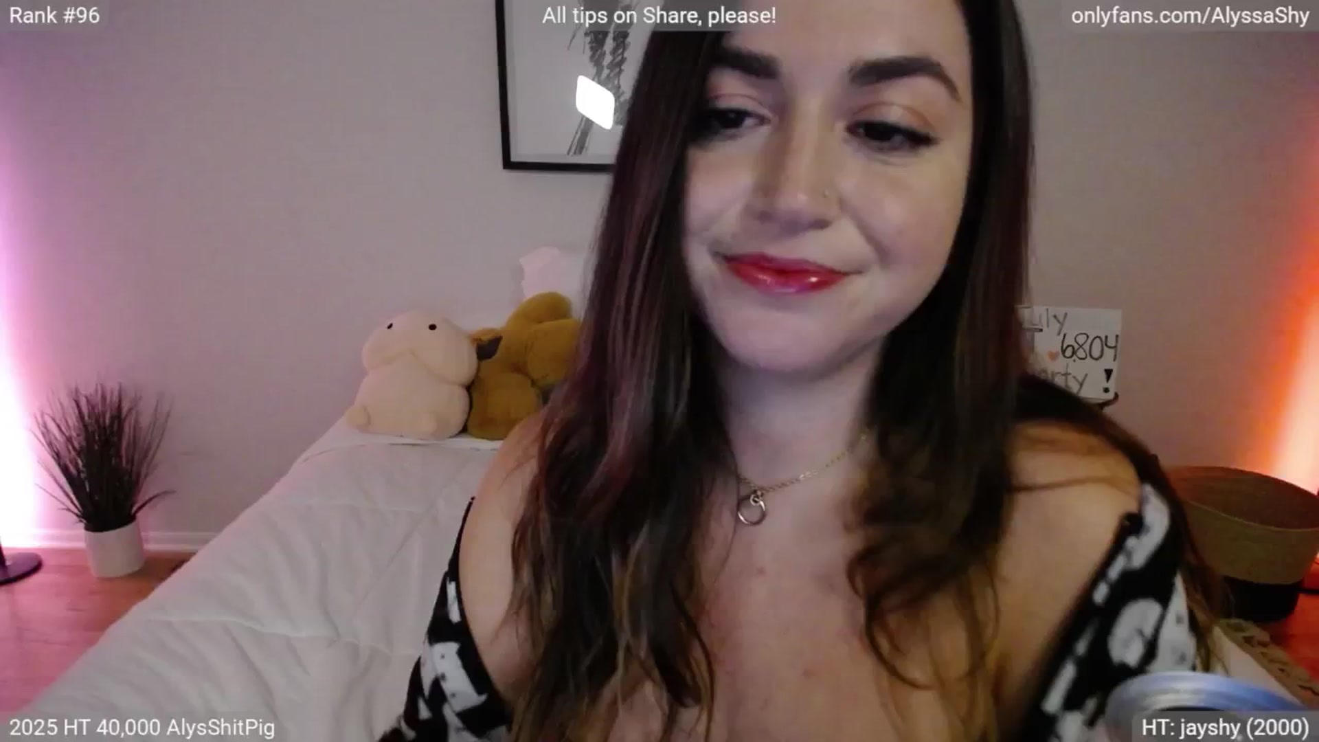 Gallery image thumbnail from AlyssaShy's myfreecams stream on, 07/12/2025, 24:31 image 16 of 20