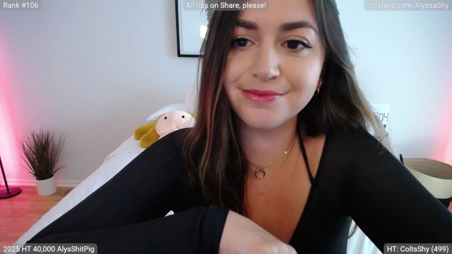 Gallery image thumbnail from AlyssaShy's myfreecams stream on, 07/12/2025, 22:18 image 6 of 20