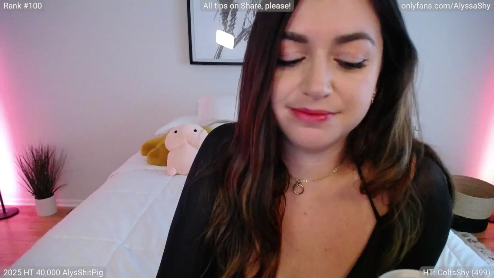 Gallery image thumbnail from AlyssaShy's myfreecams stream on, 07/12/2025, 22:18 image 20 of 20