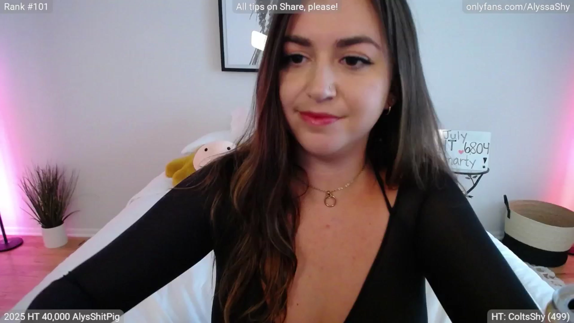 Gallery image thumbnail from AlyssaShy's myfreecams stream on, 07/12/2025, 22:18 image 14 of 20