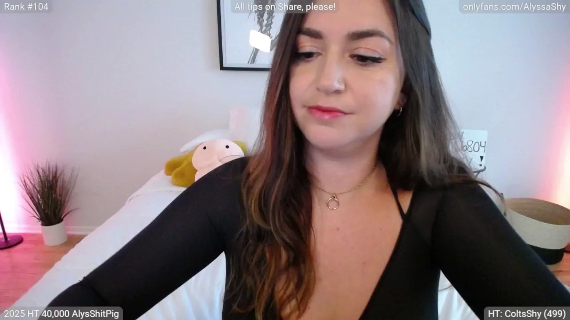 Gallery image thumbnail from AlyssaShy's myfreecams stream on, 07/12/2025, 22:18 image 13 of 20