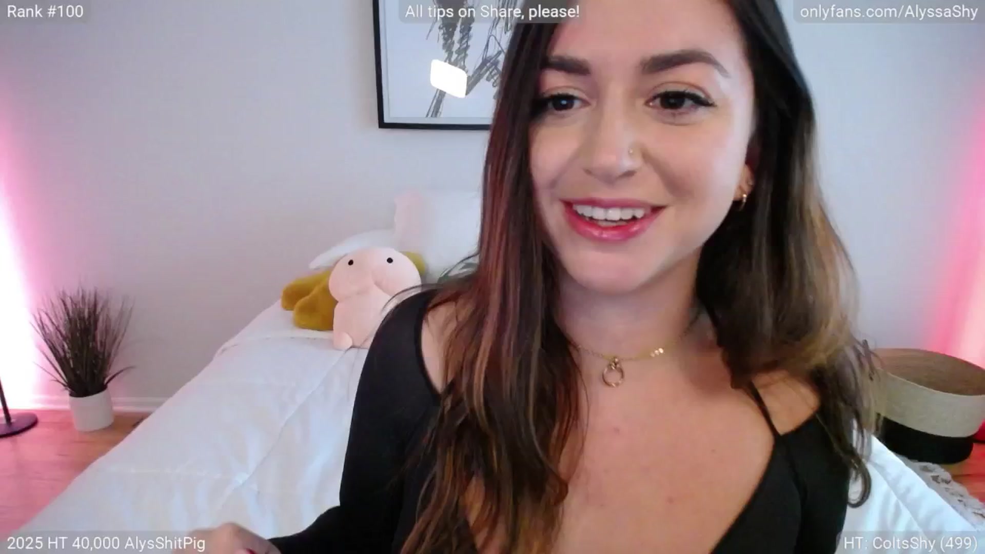 Gallery image thumbnail from AlyssaShy's myfreecams stream on, 07/12/2025, 22:18 image 19 of 20