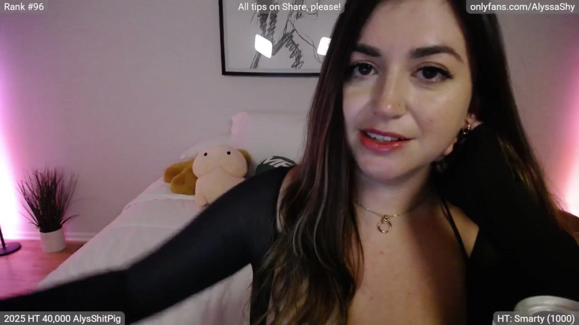 Gallery image thumbnail from AlyssaShy's myfreecams stream on, 07/13/2025, 03:33 image 18 of 20