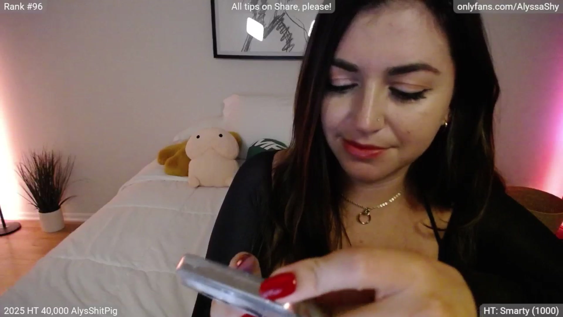Gallery image thumbnail from AlyssaShy's myfreecams stream on, 07/13/2025, 03:33 image 17 of 20