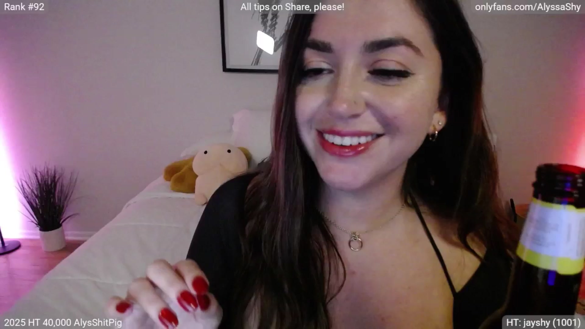 Gallery image thumbnail from AlyssaShy's myfreecams stream on, 07/13/2025, 03:57 image 2 of 20