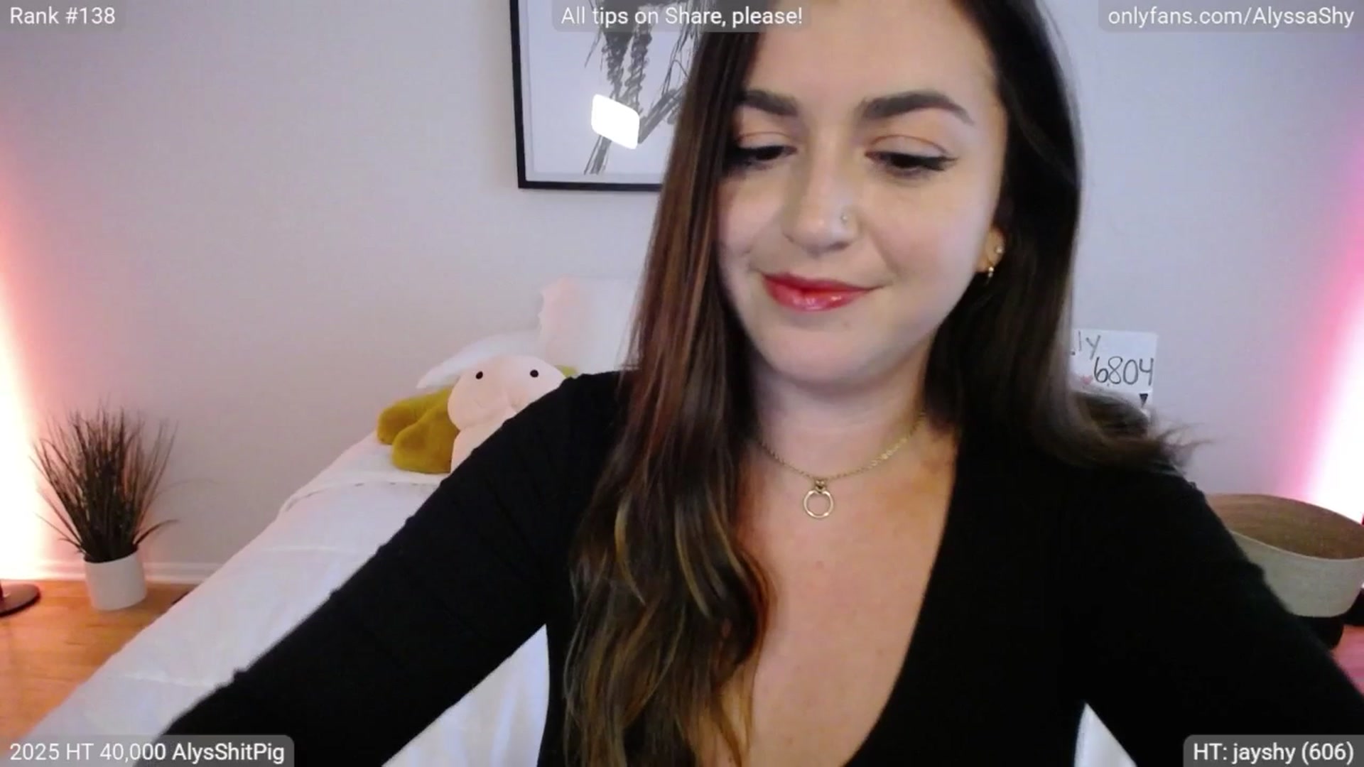 Gallery image thumbnail from AlyssaShy's myfreecams stream on, 07/17/2025, 22:55 image 18 of 20