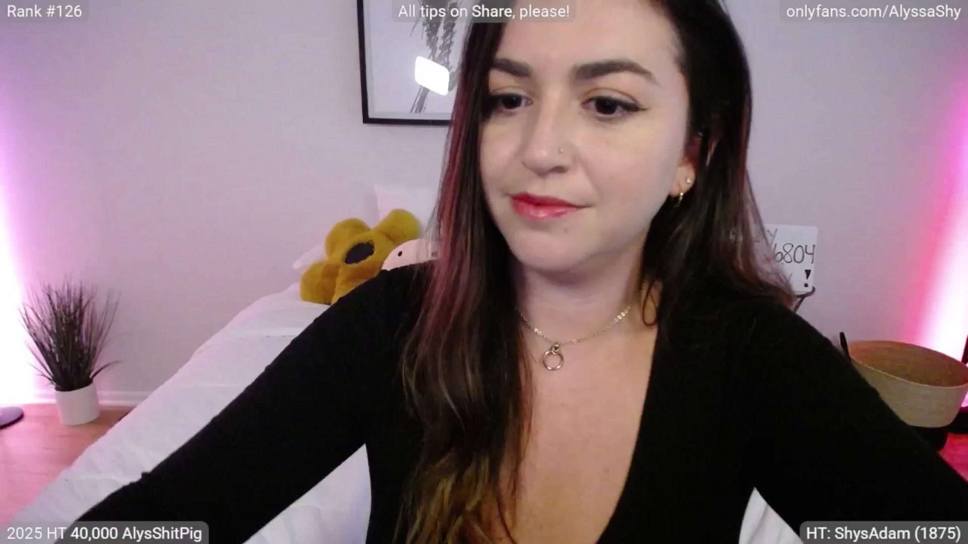 Gallery image thumbnail from AlyssaShy's myfreecams stream on, 07/18/2025, 24:08 image 4 of 20