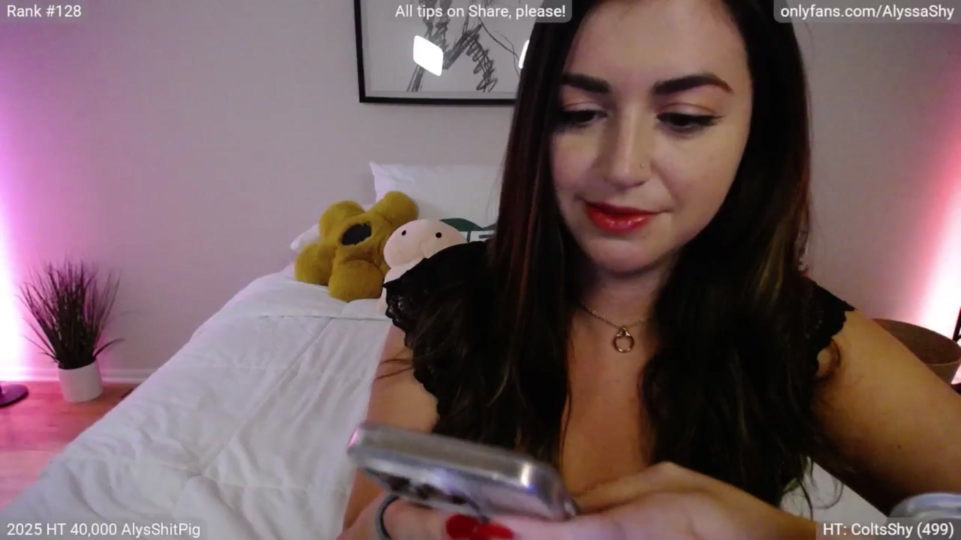 Gallery image thumbnail from AlyssaShy's myfreecams stream on, 07/19/2025, 02:22 image 14 of 20
