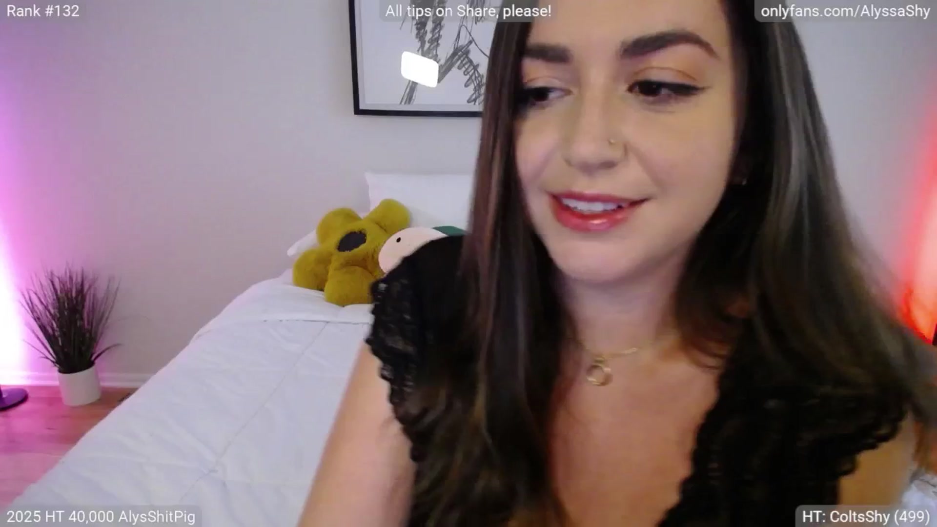 Gallery image thumbnail from AlyssaShy's myfreecams stream on, 07/19/2025, 02:22 image 3 of 20