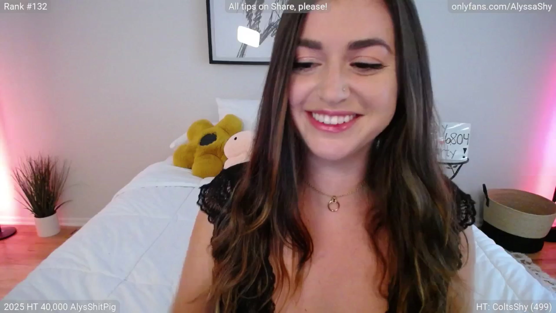 Gallery image thumbnail from AlyssaShy's myfreecams stream on, 07/19/2025, 02:22 image 5 of 20