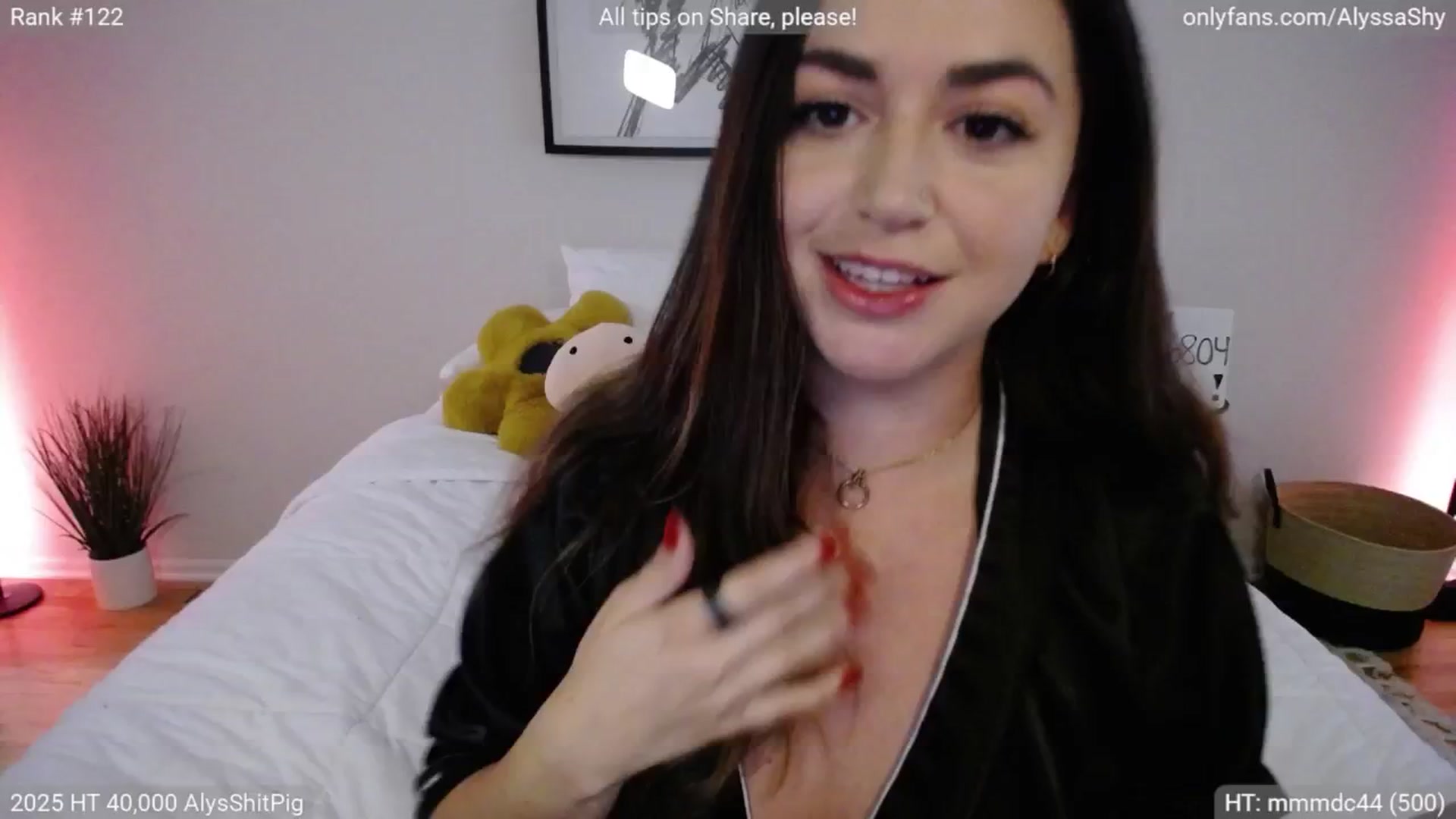 Gallery image thumbnail from AlyssaShy's myfreecams stream on, 07/19/2025, 22:41 image 11 of 20