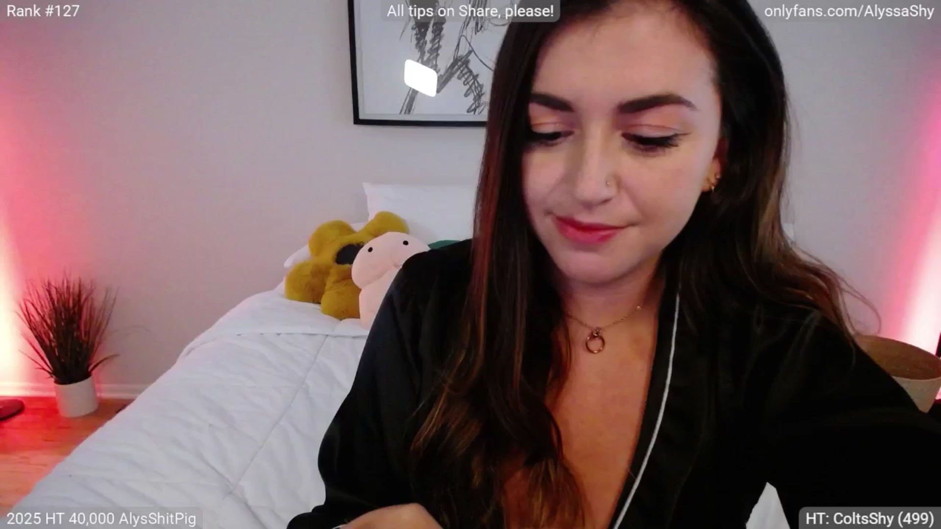 Gallery image thumbnail from AlyssaShy's myfreecams stream on, 07/19/2025, 22:41 image 6 of 20