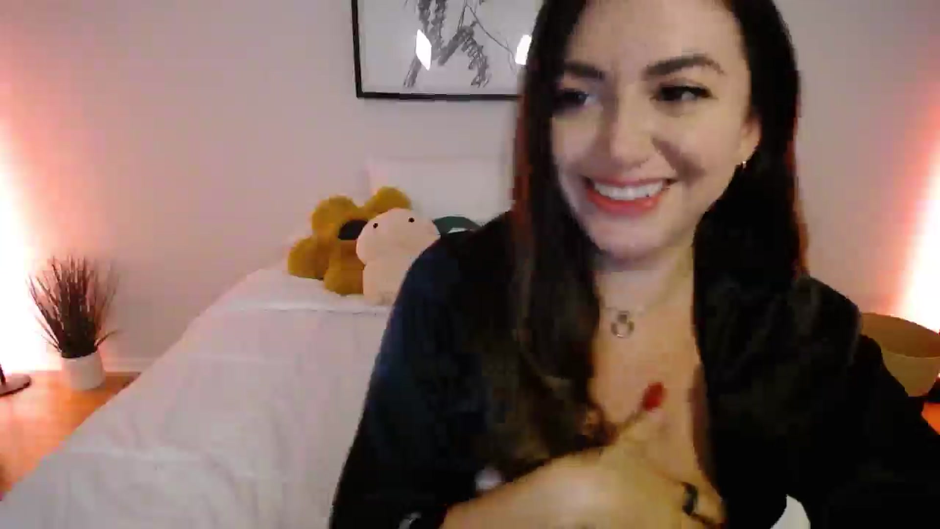 Gallery image thumbnail from AlyssaShy's myfreecams stream on, 07/20/2025, 01:55 image 2 of 20
