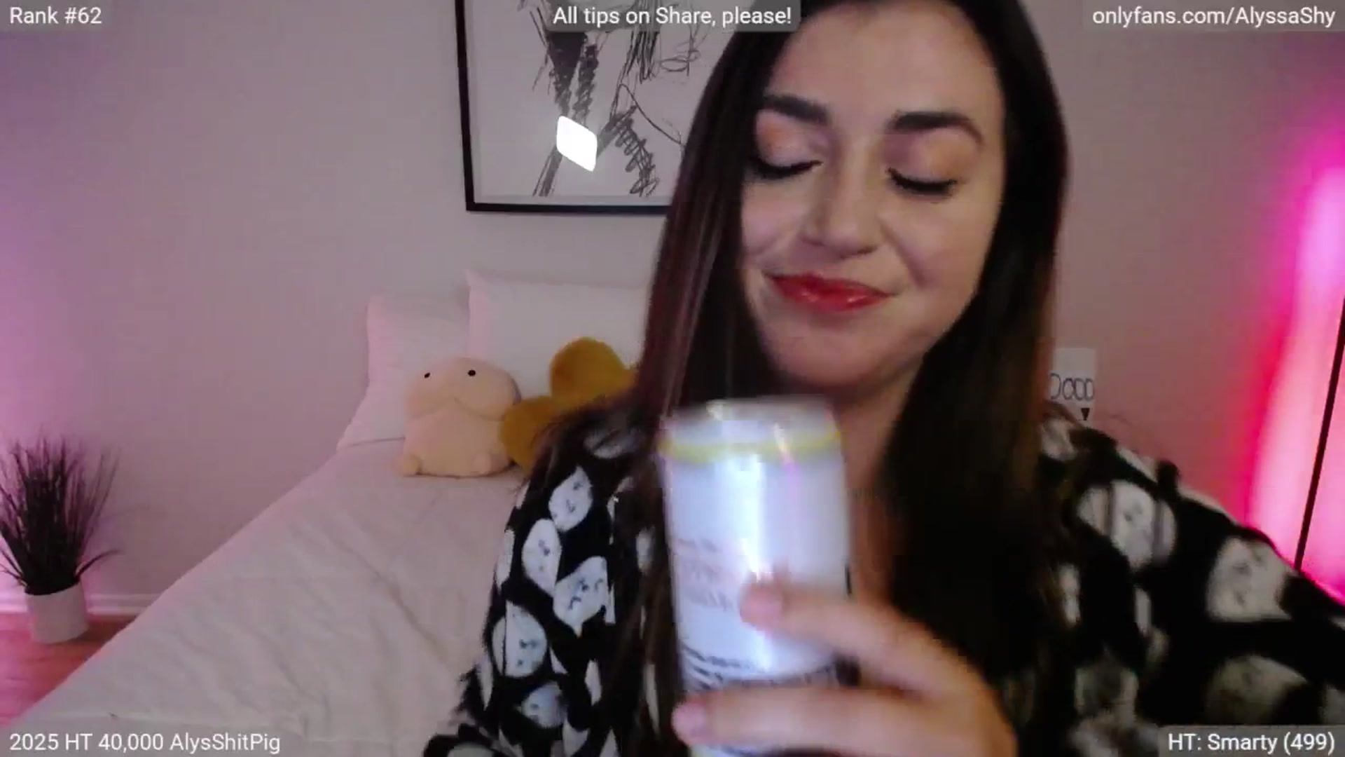 Gallery image thumbnail from AlyssaShy's myfreecams stream on, 07/27/2025, 01:58 image 12 of 20