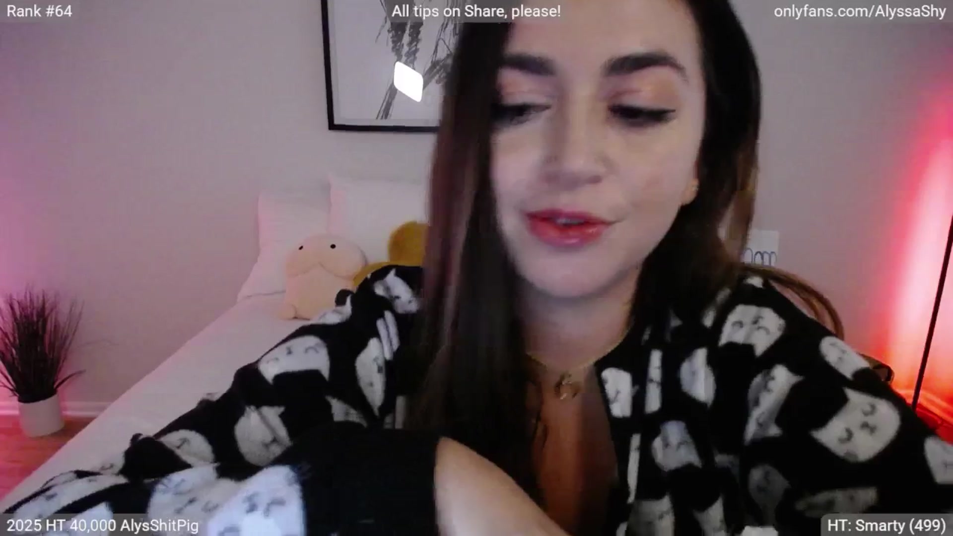 Gallery image thumbnail from AlyssaShy's myfreecams stream on, 07/27/2025, 01:58 image 8 of 20