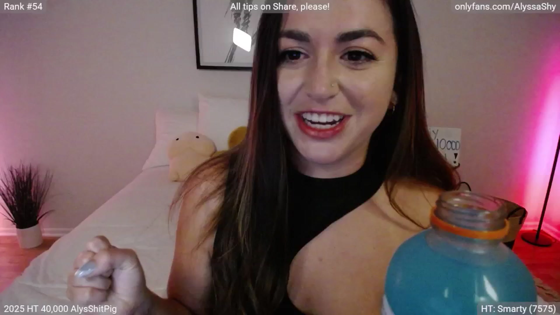 Gallery image thumbnail from AlyssaShy's myfreecams stream on, 08/01/2025, 03:19 image 6 of 20