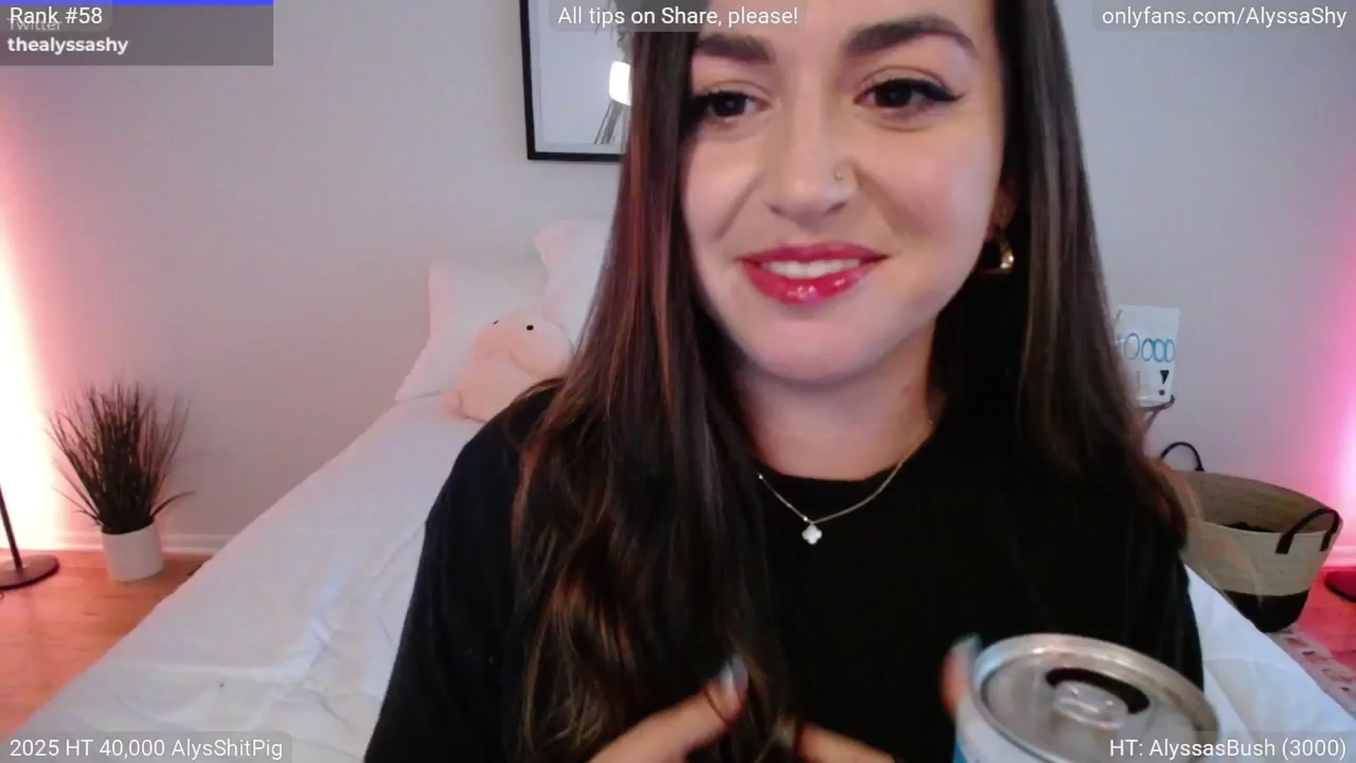 Gallery image thumbnail from AlyssaShy's myfreecams stream on, 08/02/2025, 23:40 image 16 of 20