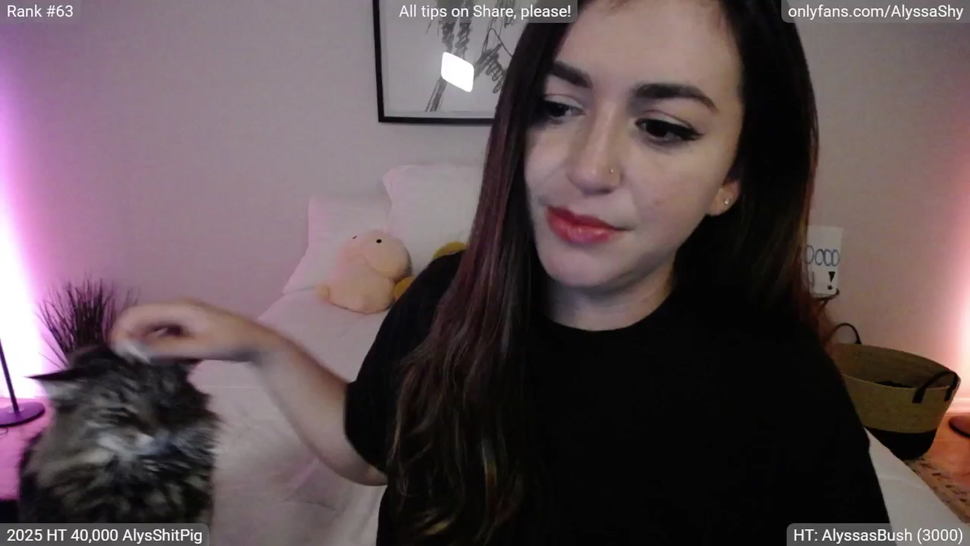 Gallery image thumbnail from AlyssaShy's myfreecams stream on, 08/03/2025, 03:59 image 1 of 20