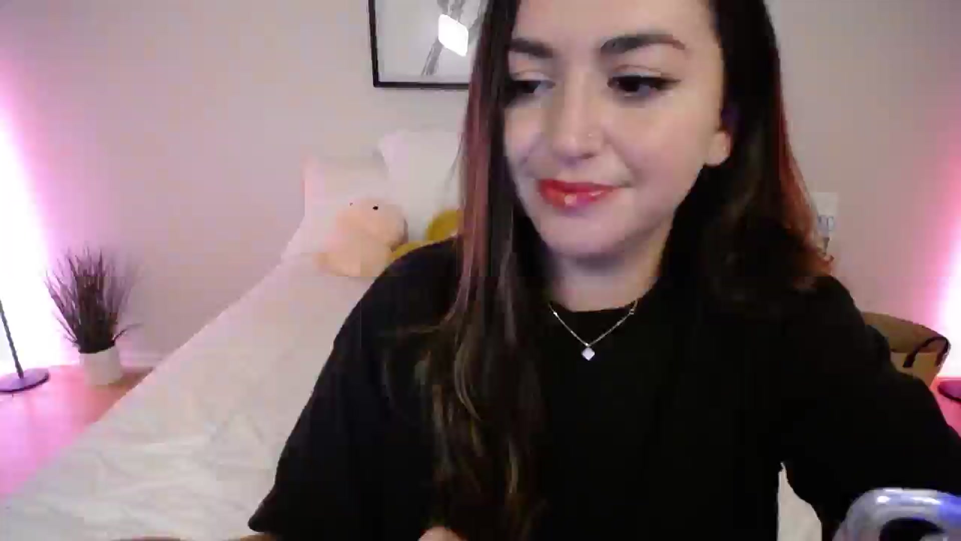 Gallery image thumbnail from AlyssaShy's myfreecams stream on, 08/03/2025, 04:53 image 7 of 20