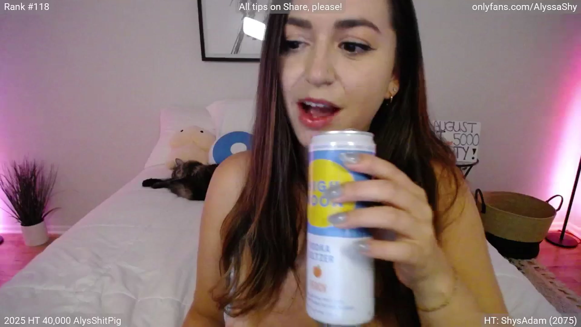 Gallery image thumbnail from AlyssaShy's myfreecams stream on, 08/09/2025, 02:57 image 9 of 20