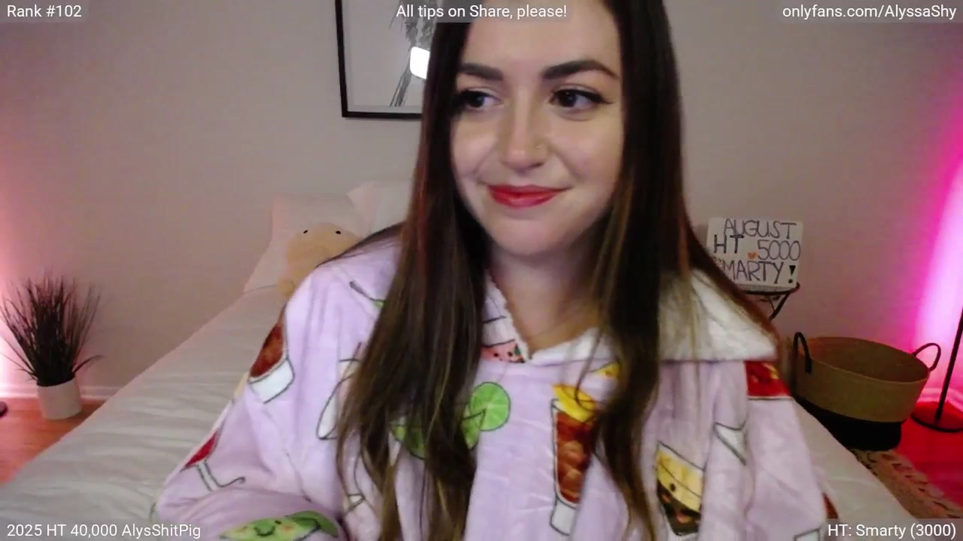 Gallery image thumbnail from AlyssaShy's myfreecams stream on, 08/09/2025, 04:04 image 18 of 20