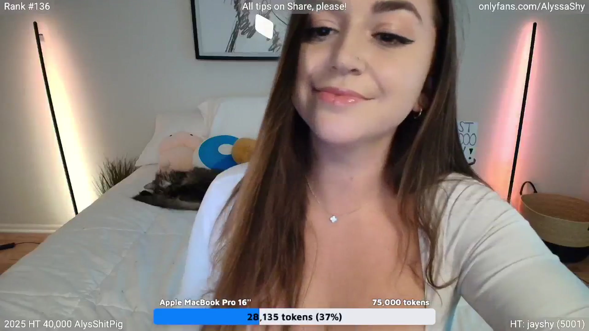 Gallery image thumbnail from AlyssaShy's myfreecams stream on, 08/17/2025, 22:34 image 16 of 20