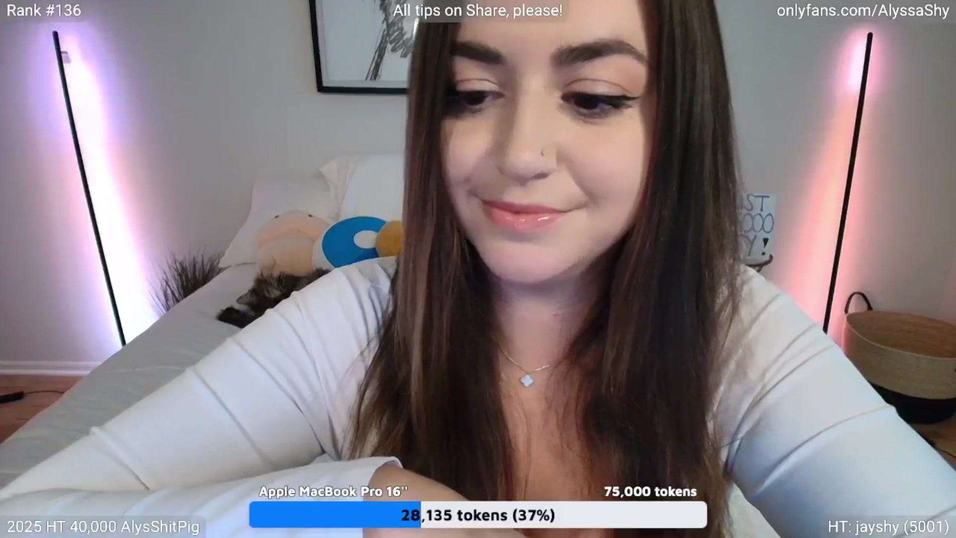 Gallery image thumbnail from AlyssaShy's myfreecams stream on, 08/17/2025, 22:34 image 17 of 20