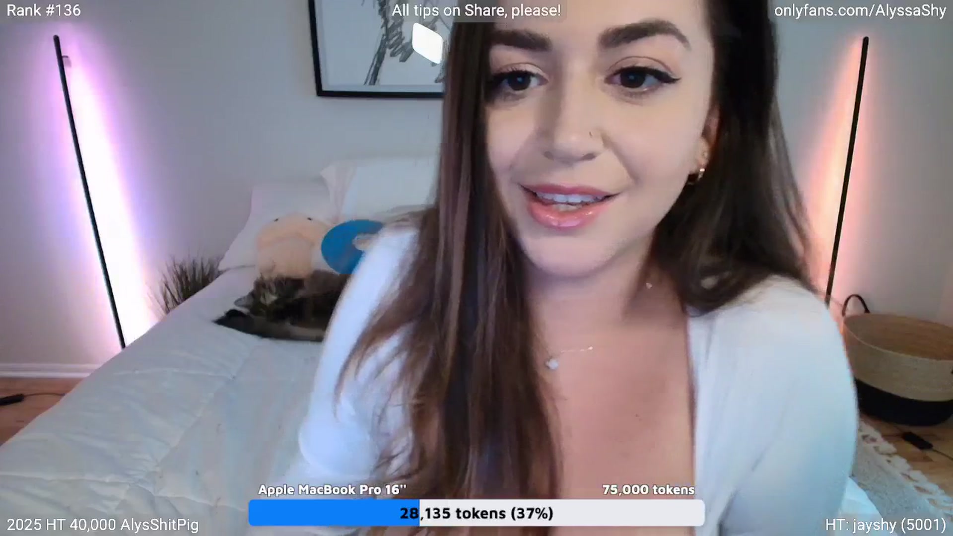 Gallery image thumbnail from AlyssaShy's myfreecams stream on, 08/17/2025, 22:34 image 15 of 20
